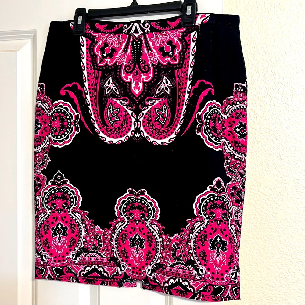 Pencil skirt
